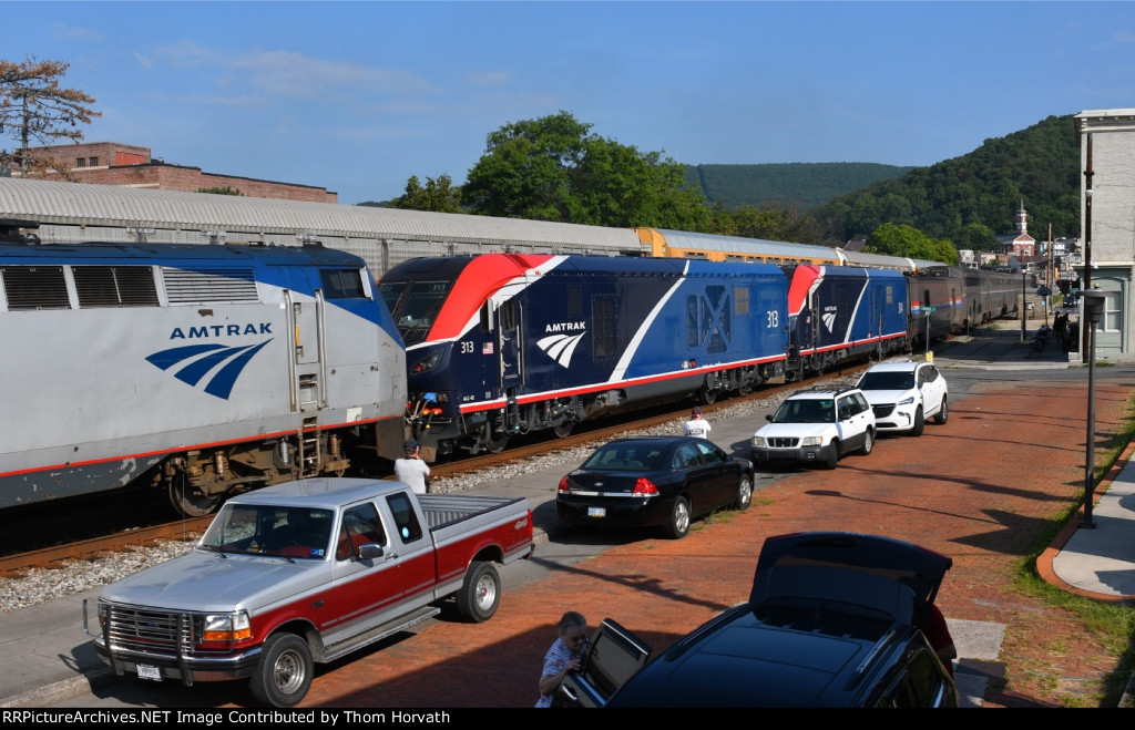 Amtrak's 313 and 314 were part of the "Capitol Limited" train set
